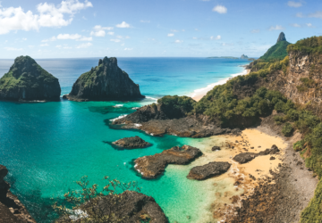 O Morro Dois Irmãos é o cartão-postal de Fernando de Noronha (Foto: Flymaniacs)