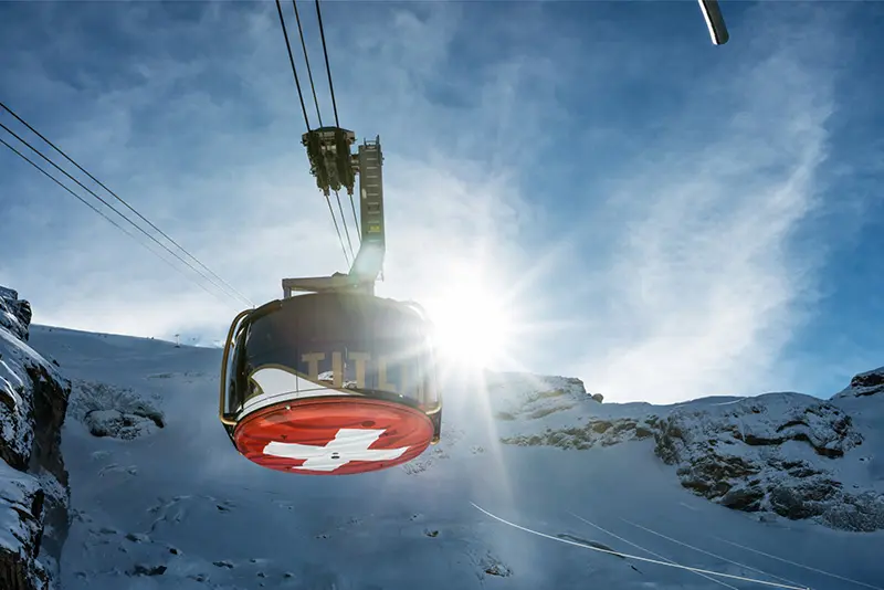 O Titlis Rotair é o primeiro teleférico giratório do mundo (Foto: Divulgação)