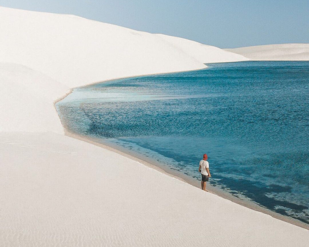 A lagoa do Junco, em Santo Amaro, foi a mais incrível do nosso roteiro pela Rota das Emoções (Foto: @flymaniacs)